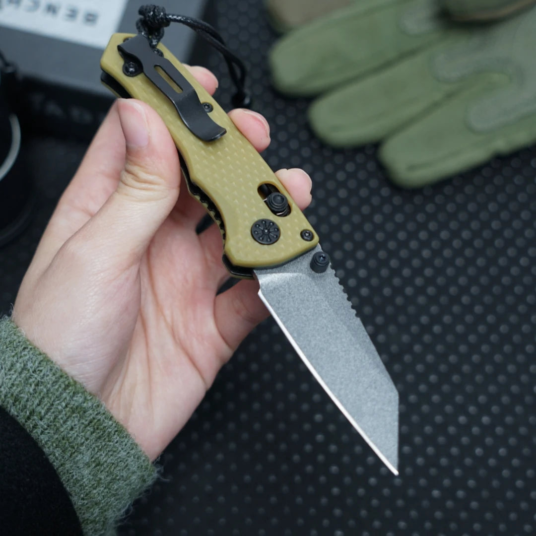HX Outdoors Multifunctional Stainless Steel Folding Outdoor Camping Knife